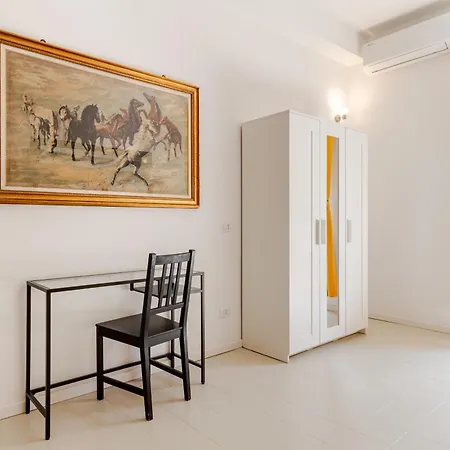 Apartament Proletarian